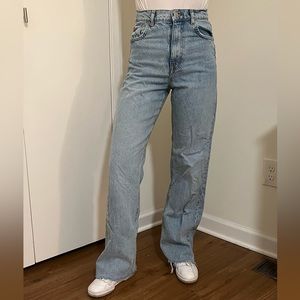 relaxed light wash zara jeans